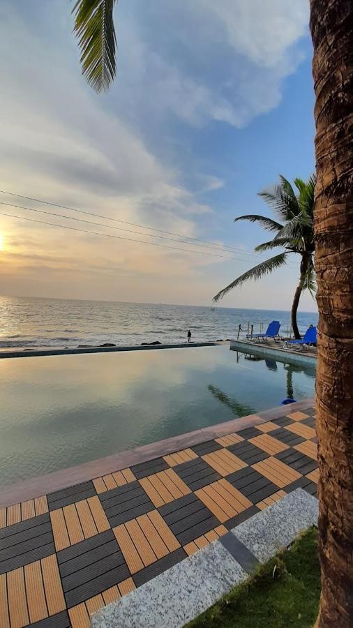 The Windmill Resorts Malvan Luaran gambar